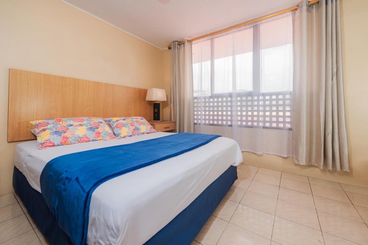 פורטו איורה Hostal North Seymour מראה חיצוני תמונה