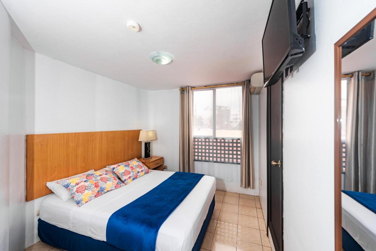 פורטו איורה Hostal North Seymour מראה חיצוני תמונה